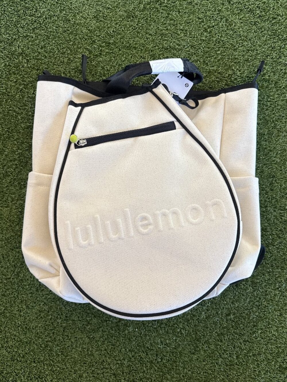 LULULEMON Racket Bag 19L - Natural/Black